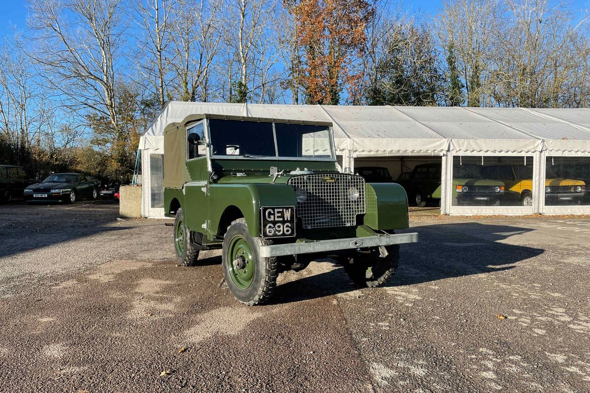 1949 Land Rover Series 1 80"