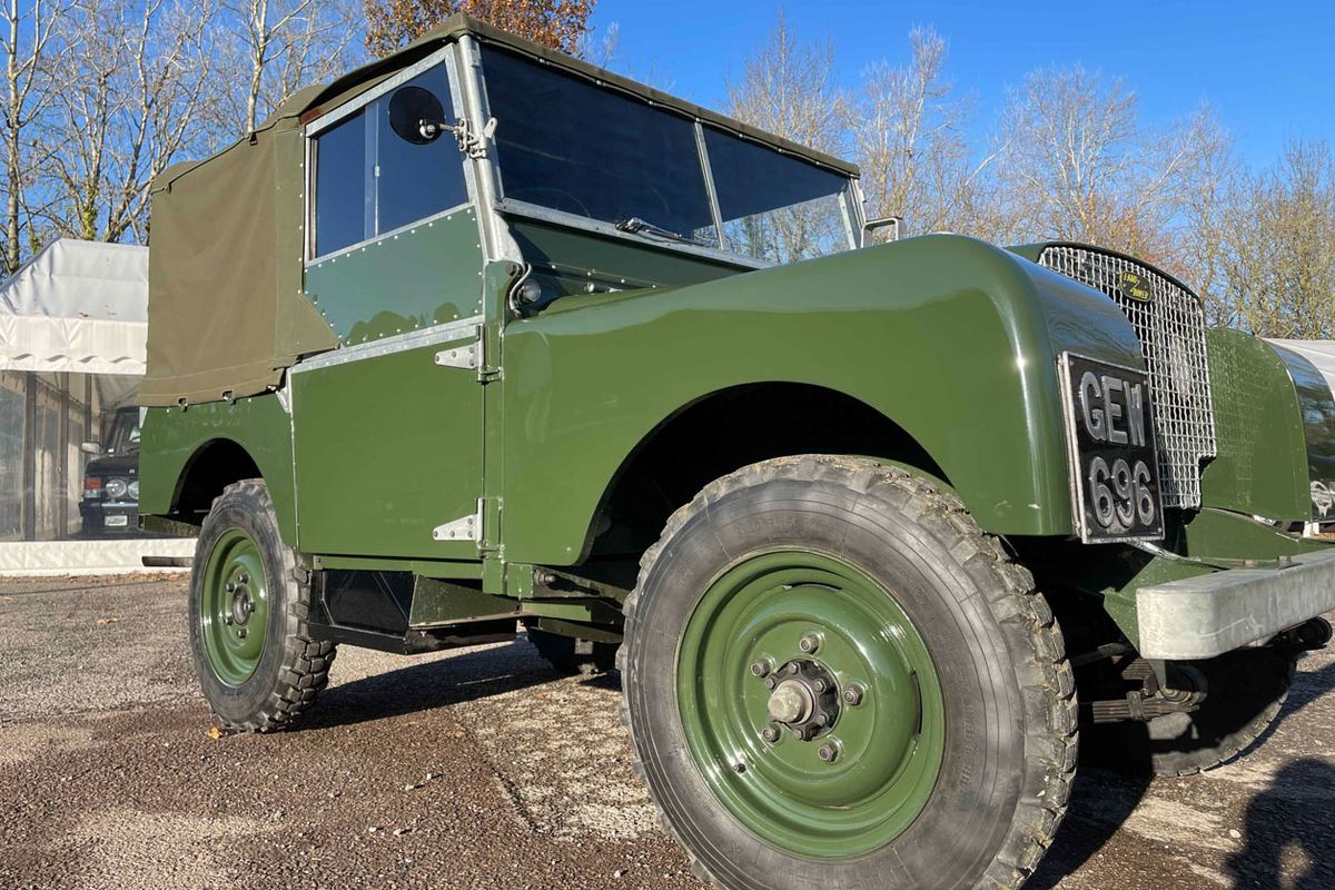 1949 Land Rover Series 1 80"