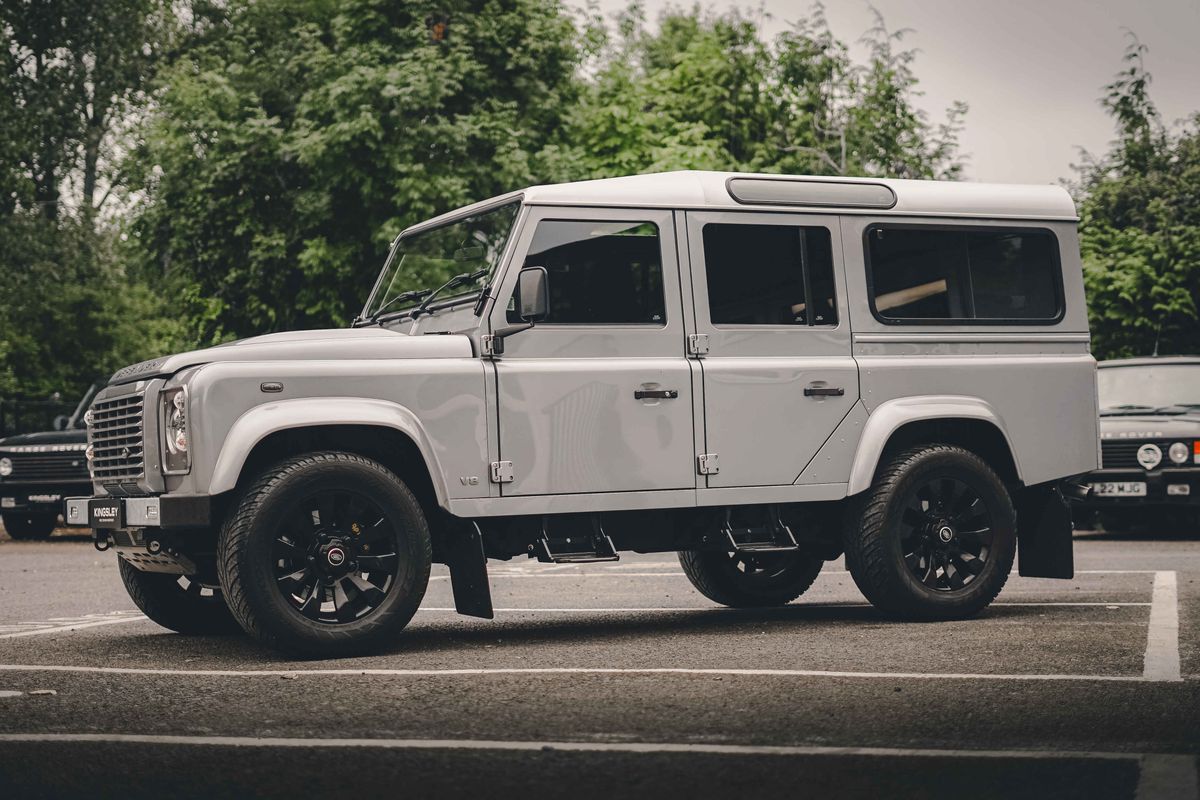 2013 RHD Defender 110 XS SW - 480BHP Zulu Auto Conversion