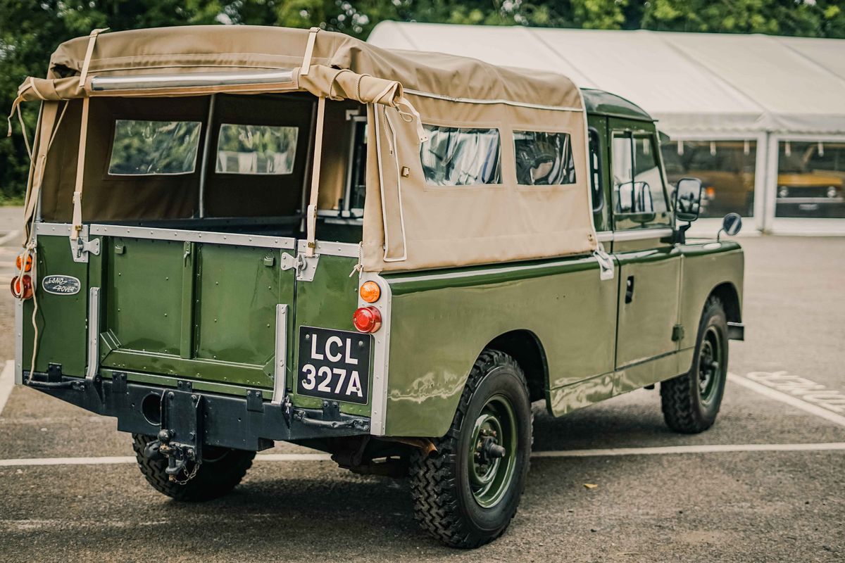 1963 Land Rover Series 2a  109'' - Rare in this condition - ready to be enjoyed!