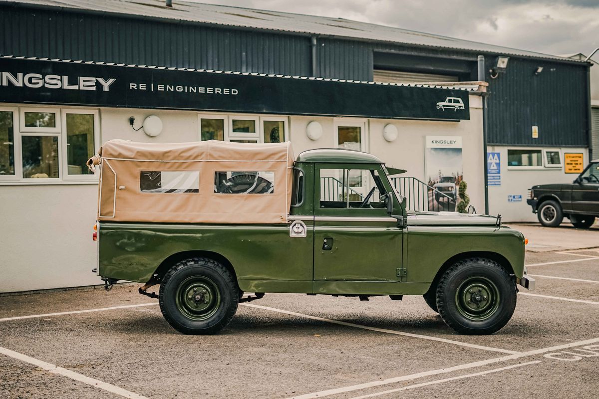 1963 Land Rover Series 2a  109'' - Rare in this condition - ready to be enjoyed!