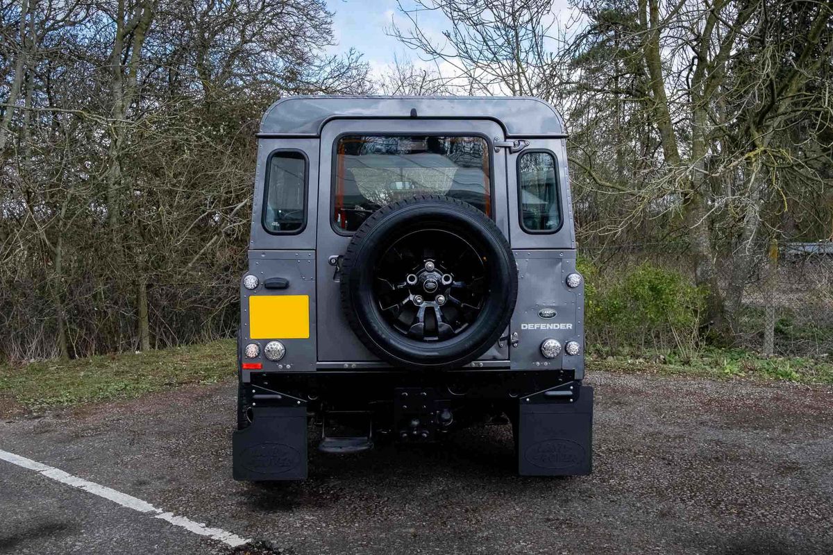 Land Rover Defender 90 - Low Mileage