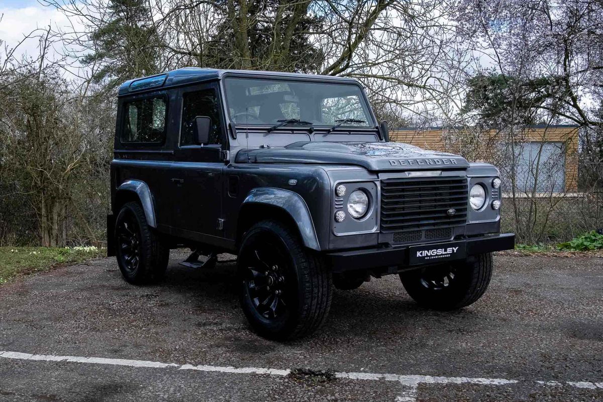 Land Rover Defender 90 - Low Mileage