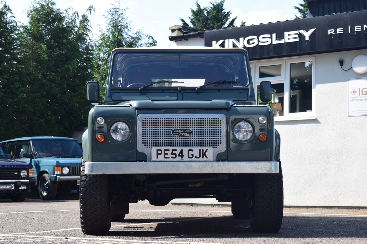 2004 Land Rover Defender 90 Soft Top