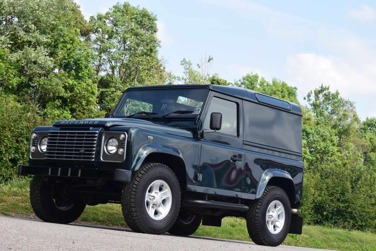 2016 Land Rover Defender 90
