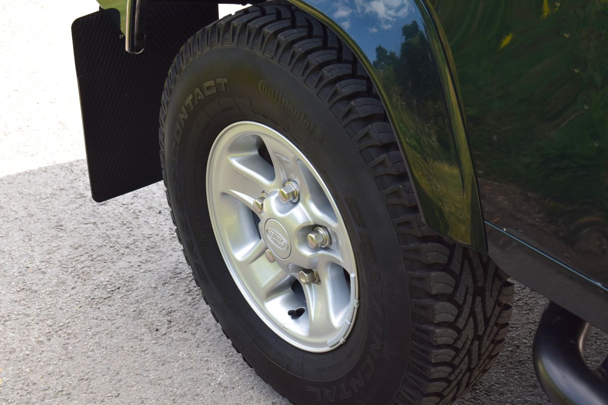 2016 Land Rover Defender 90