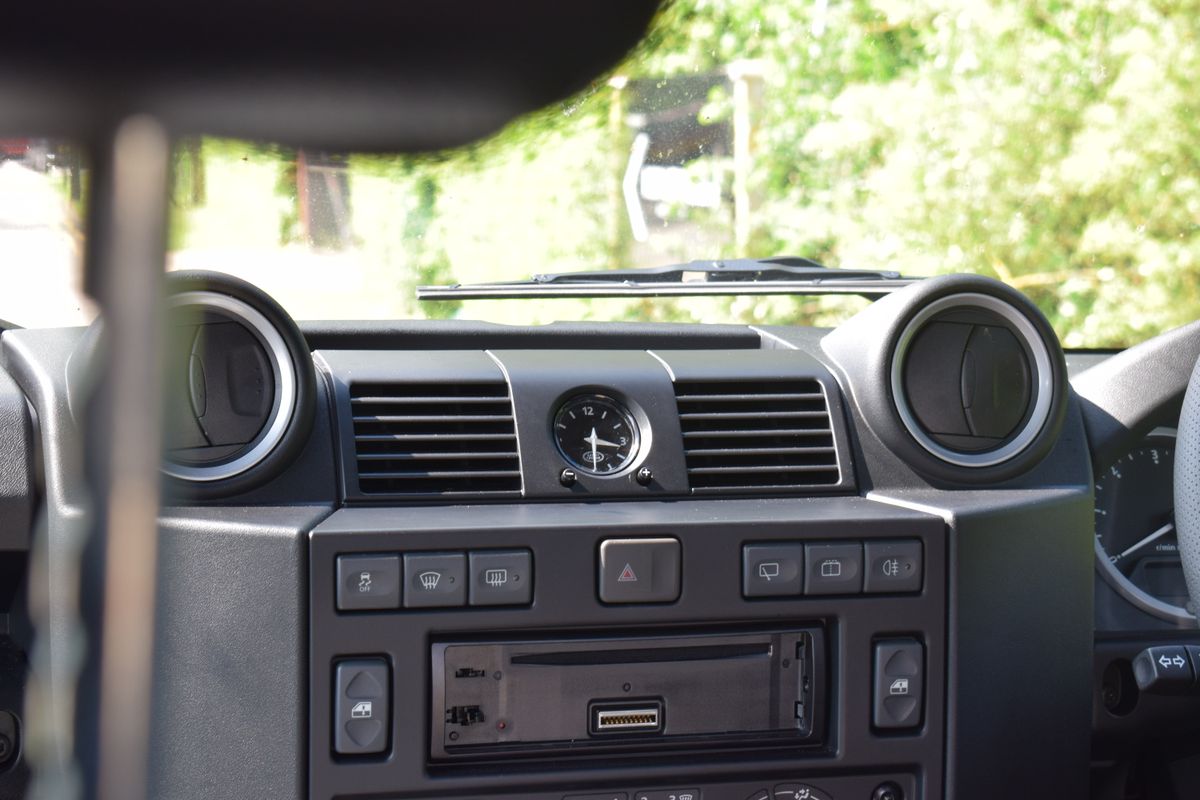 2016 Land Rover Defender 90