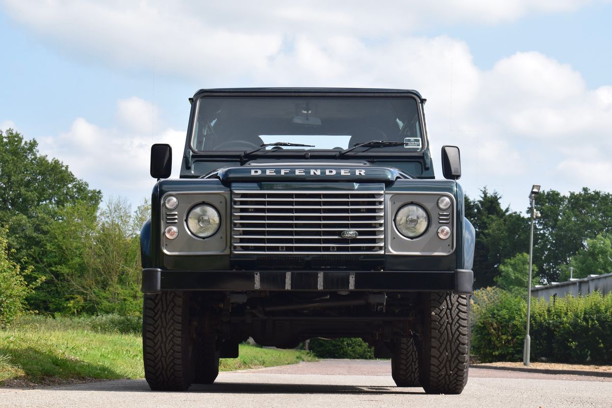 2016 Land Rover Defender 90