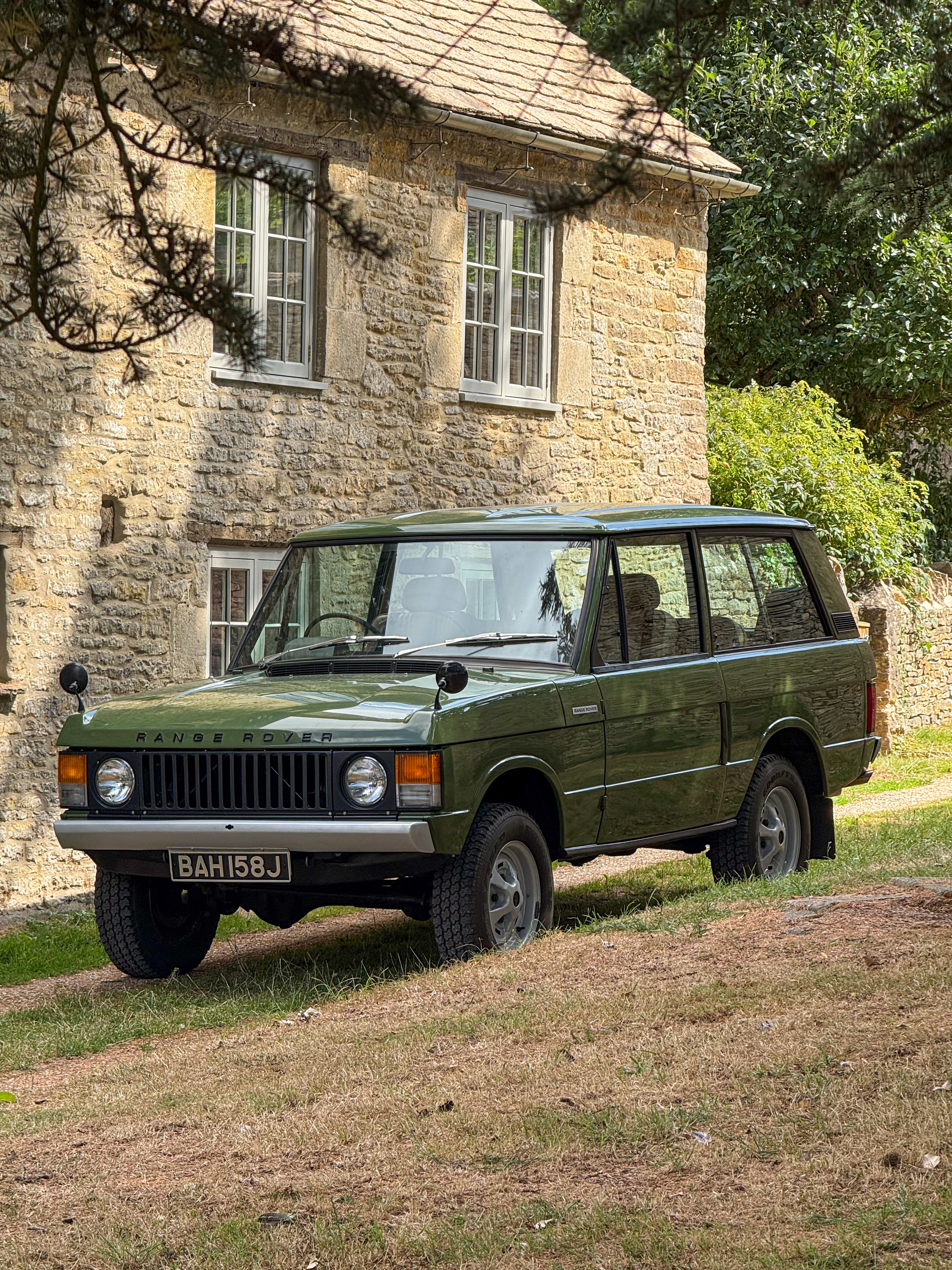 finn rover loue フィンローバー　ルー　M34 オリーブグリーン 1971 Range Rover Classic Suffix A Previously Sold | Kingsley Defenders