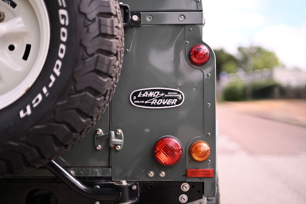 2010 Land Rover Defender 110